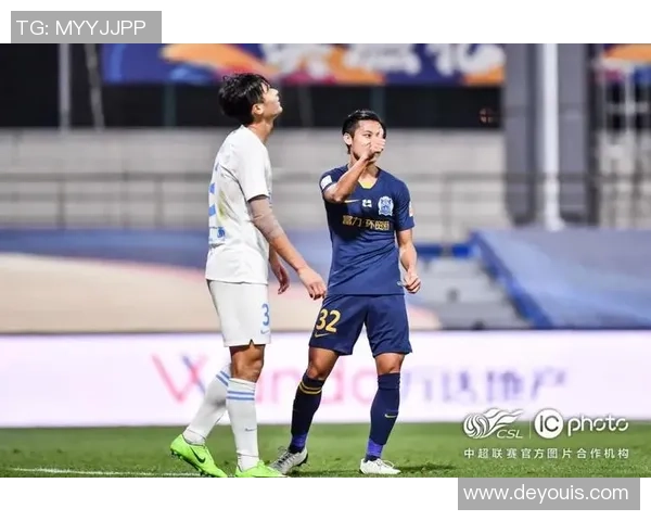 广州富力与上海绿地申花足协杯激战在即球迷期待精彩对决 广州富力与上海绿地申花足协杯激战在即球迷期待精彩对决